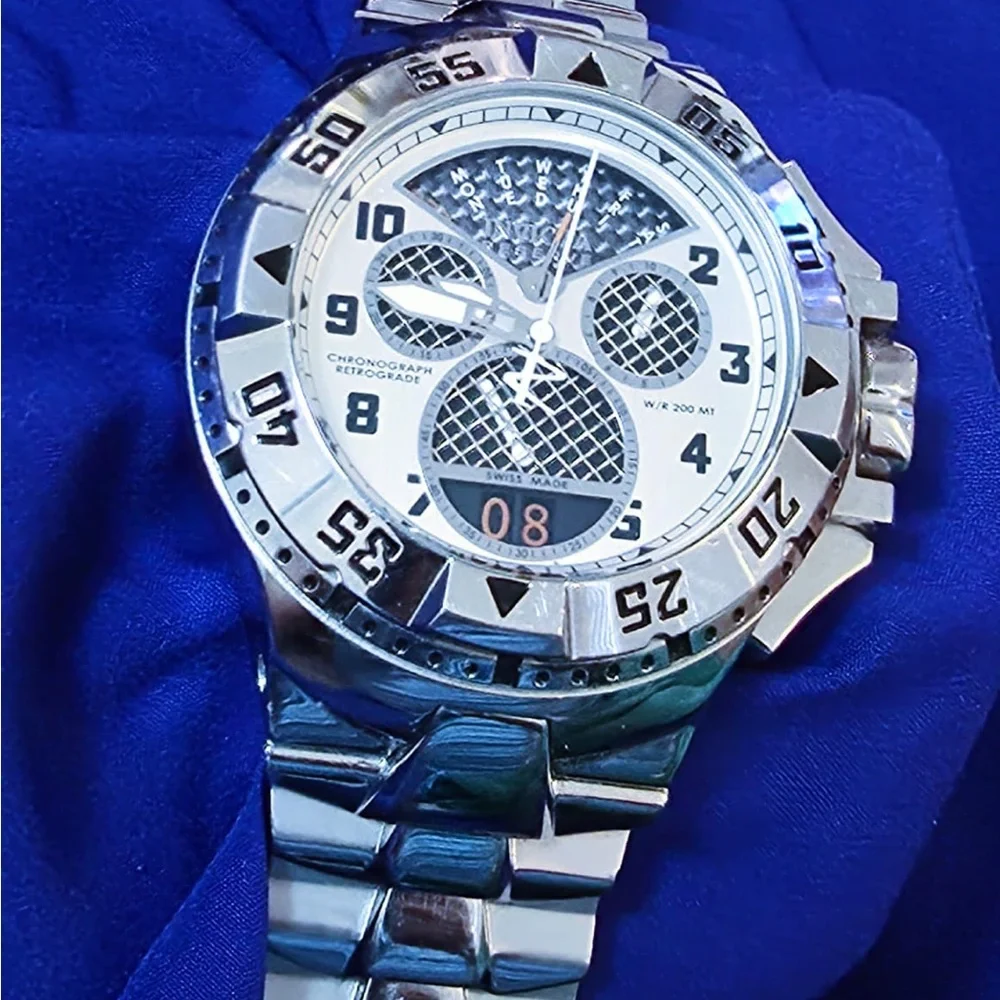 Invicta Excursion Swiss Made Luxury Invicta Big Mens Watch